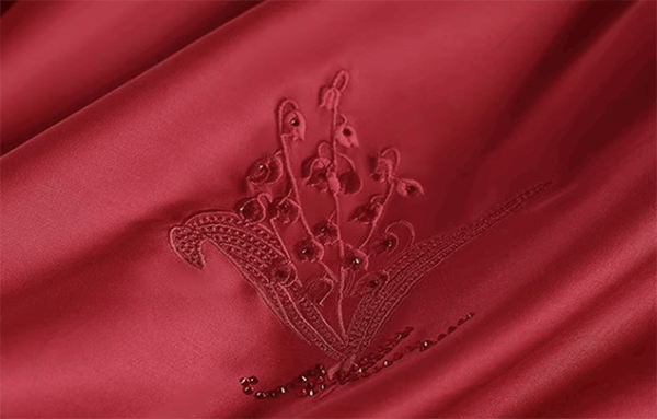 完婚床上四件套怎样挑选！。？？？完婚床上四件套需要注重哪些品质指标？？？